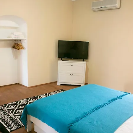 Annemin Harabesi Apartahotel Çeşme