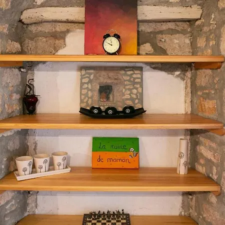 Apartahotel Annemin Harabesi Çeşme