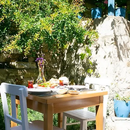 Annemin Harabesi Apart Otel 4*