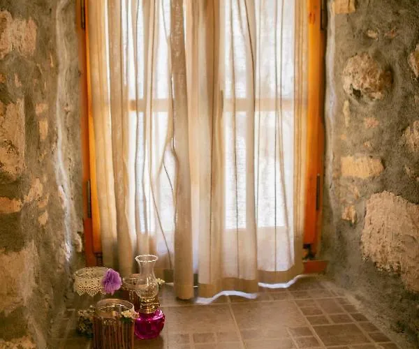 Annemin Harabesi 4* Çeşme