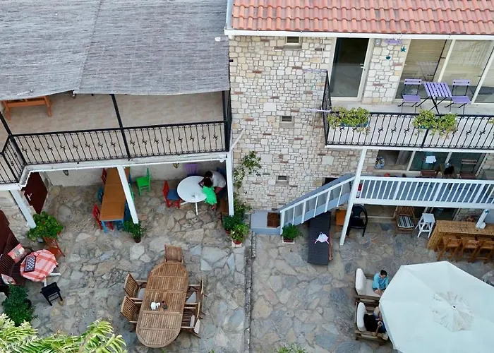 Annemin Harabesi Çeşme